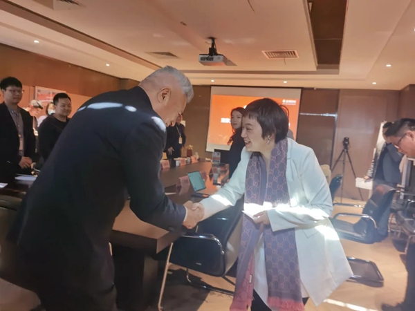 让乡村不再有“难住”的家——金牌厨柜＆宝家乡墅打造美好乡村住宅