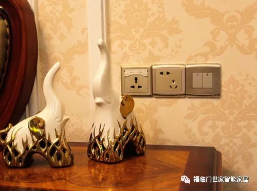 福临门世家门窗：家里有孩子家居设计要注意什么？