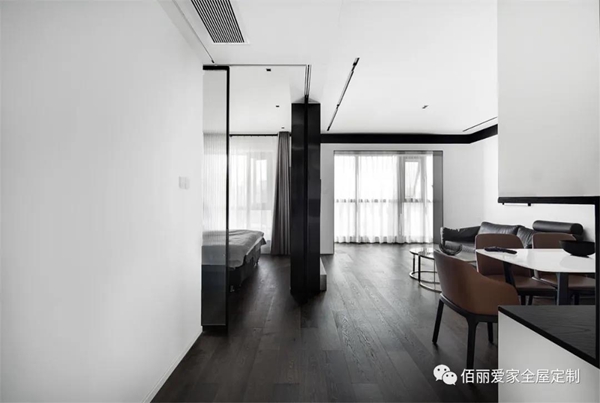 佰丽爱家全屋定制:89㎡极简风,黑白碰撞之间捕捉自然光影!