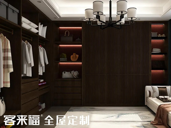客来福全屋定制:这么好的房子，怎么少得了衣帽间