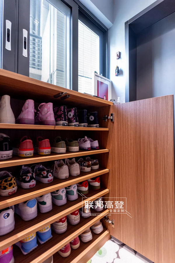 联邦高登全屋定制：这个30+独居女孩儿的生活有多飒