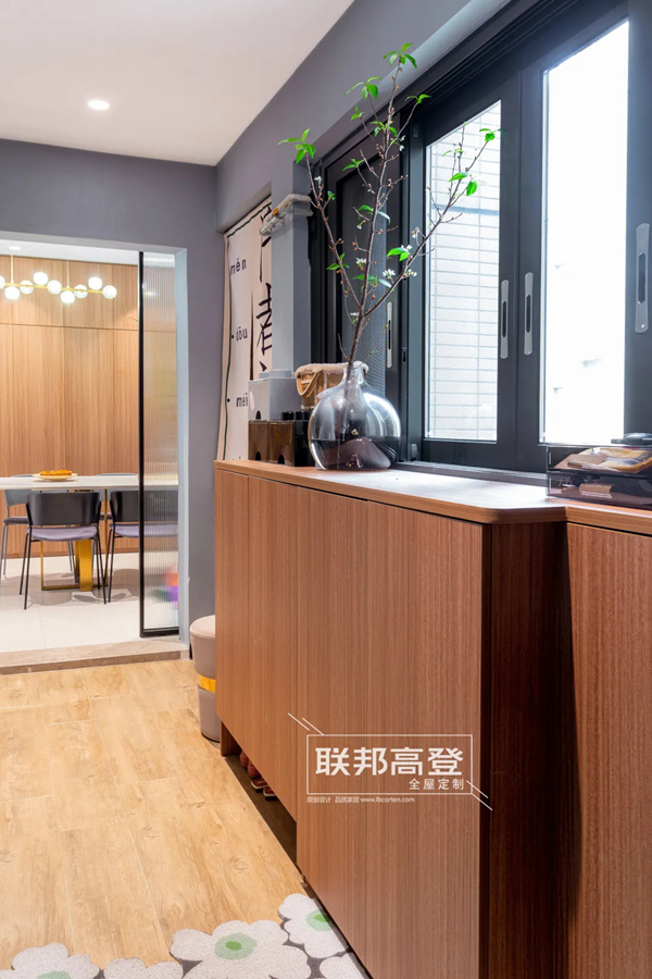 联邦高登全屋定制：这个30+独居女孩儿的生活有多飒