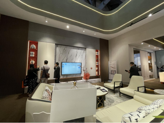 广州定制家居展丨皇朝定制+袁丹：紧跟国际潮流，打造优质新品