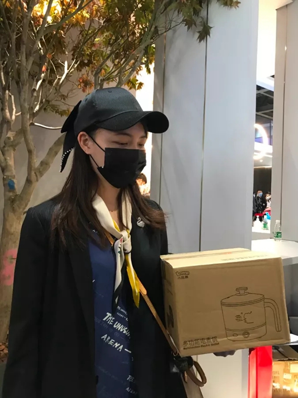 玛格全屋定制亮相广州定制家居展，流量爆棚引围观！