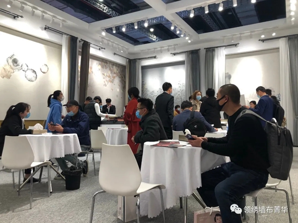 领绣墙布：直击展会现场，我们在4.1D102展位恭候您！