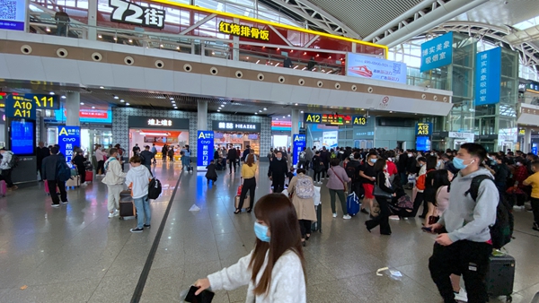 希欧门窗高铁广告强势出击 2021掀品牌风暴 希欧门窗高铁广告强势出击 2021掀品牌风暴
