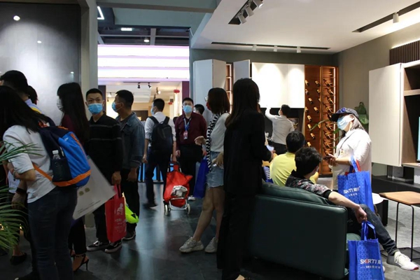 全屋拎包入住！斯米帝全屋定制震撼亮相广州定制展