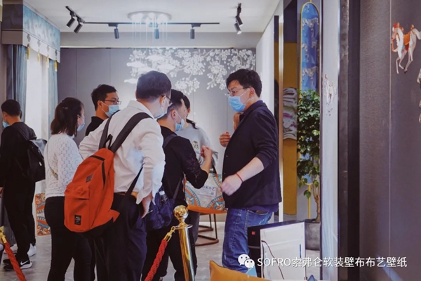 索弗仑软装继续携手并进，乘风破浪，向阳而生