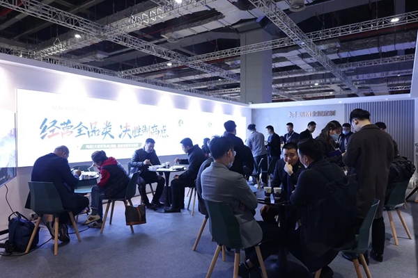 玛格全屋定制全新美学展厅亮相上海建博会，人气创新高！