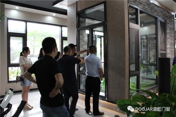 道匠门窗丨欢迎上海喜盈门集团领导莅临参观指导
