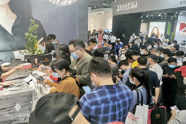 奢匠全屋定制美好生活体验馆2.0惊艳亮相，人气爆棚！