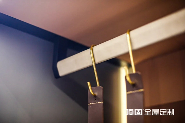 上海建博会首日，顶固全屋定制高定新品“梦”幻登场
