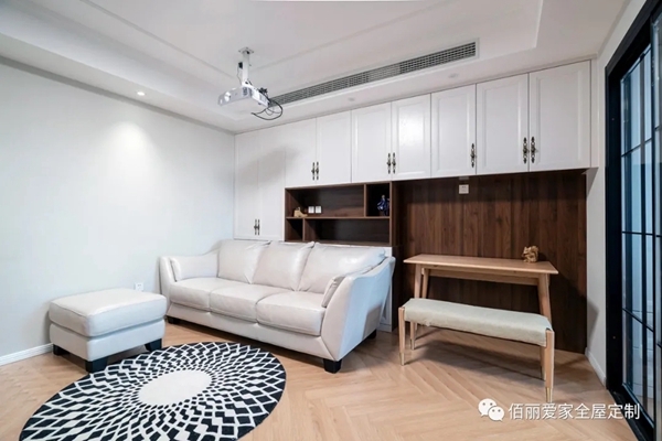佰丽爱家全屋定制：60㎡简美风1居室，空间小却层次分明！