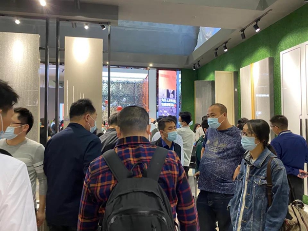 适而居全屋定制举办新品发布，引领行业轻奢潮流