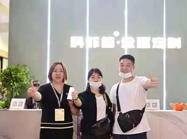 科菲笛全屋定制蒋素敏：市场发展就如“优胜劣汰、适者生存”