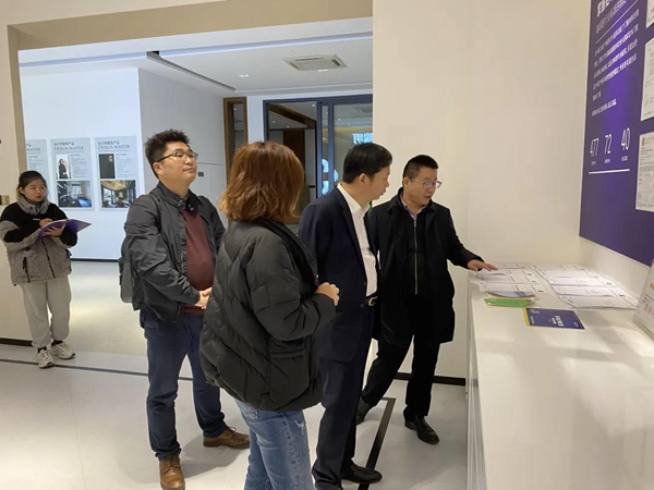 瑞明柚木窗：浙江金大门业一行到访集团参观交流