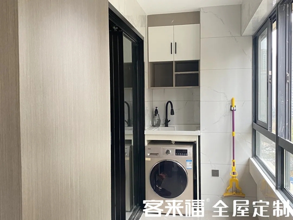 客来福全屋定制:115m²三房两厅全屋定制,在闹中取静 客来福全屋定制:115m²三房两厅全屋定制,在闹中取静