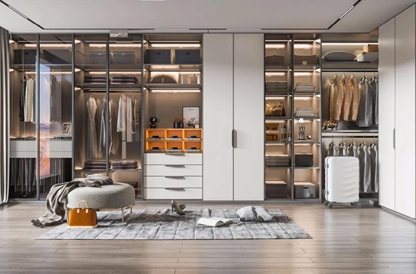 舒福家门业为您介绍春季木门的养护之道,请查收!