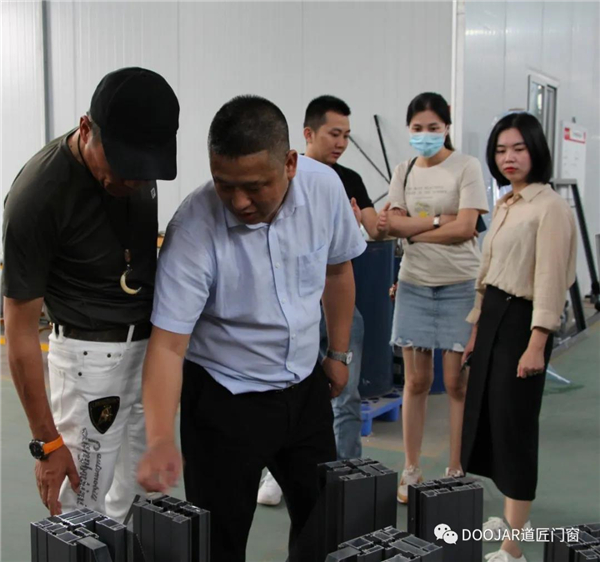 道匠门窗丨欢迎上海喜盈门集团领导莅临参观指导