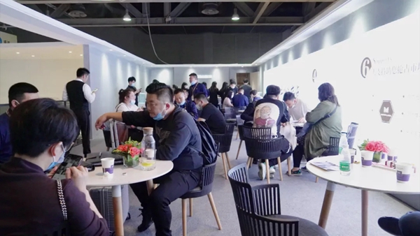 玛格全屋定制亮相广州定制家居展，流量爆棚引围观！