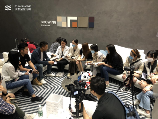 伊恋全屋定制第十届中国（广州）定制家居展风华绽放