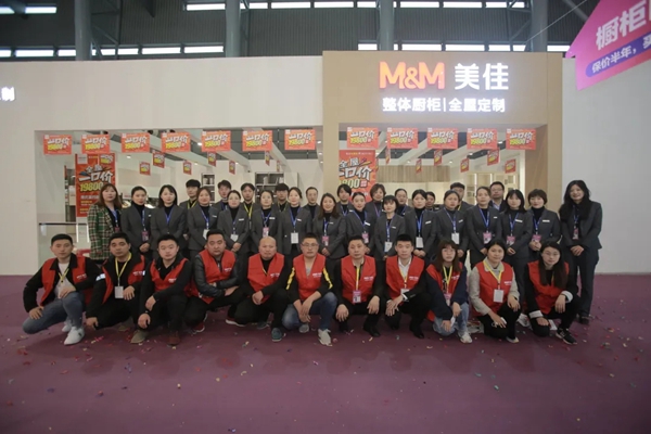 感受美佳橱柜速度：安团家博会的96小时
