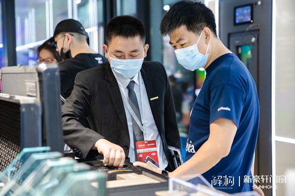 新豪轩门窗新品面世丨汉诺威微气候系统窗，唤醒人居生活新方式