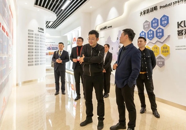 客来福全屋定制欢迎河南迪赛筑家实业莅临考察