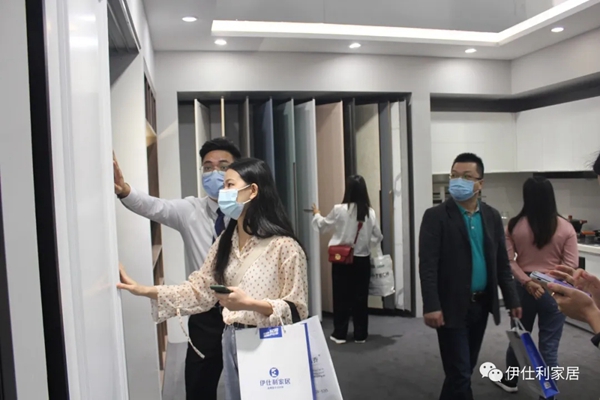 聚焦广州定制家居展，伊仕利家居吸睛无数！
