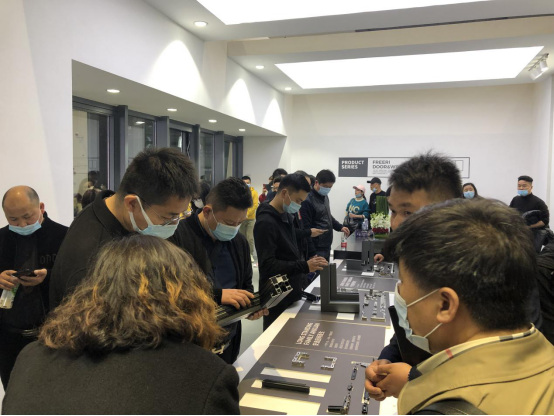 2021中国建博会（上海）丨飞宇门窗熊律威：两大系列新品，打造独有的产品外观
