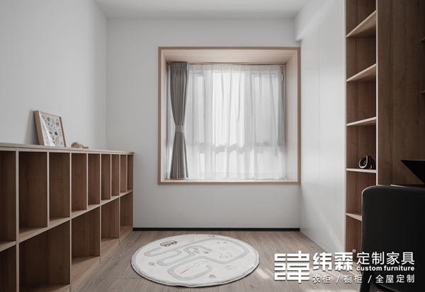 纬霖定制家具：以人为本的至上设计