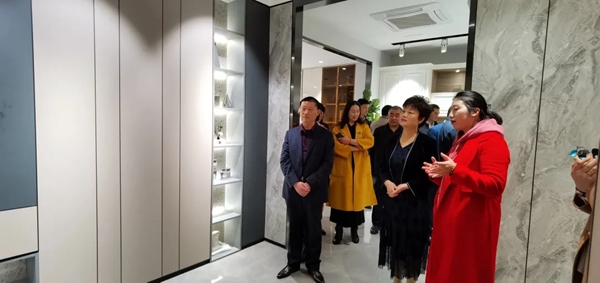 天水市副市长一行莅临客来福全屋定制考察