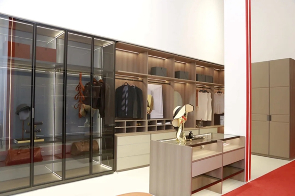 新标家居全新一体化高端展馆 闪耀建博会全场