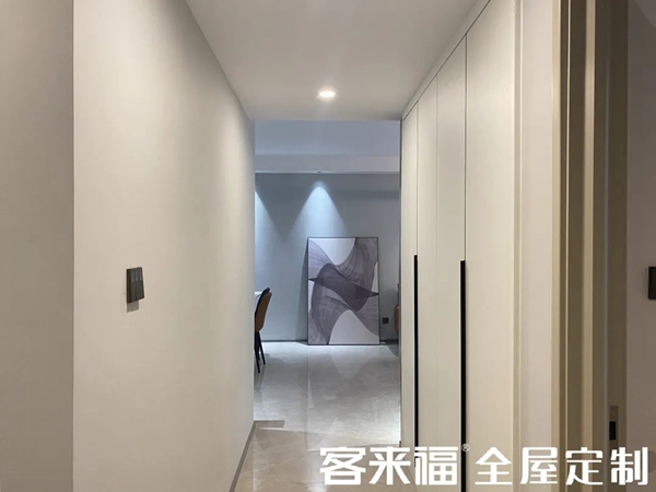 客来福全屋定制:115m²三房两厅全屋定制,在闹中取静
