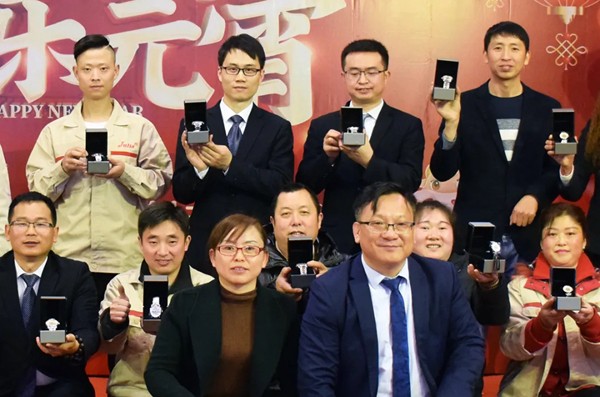 居里亚：19载温暖，凝聚力量， 牛年“犇”上新台阶