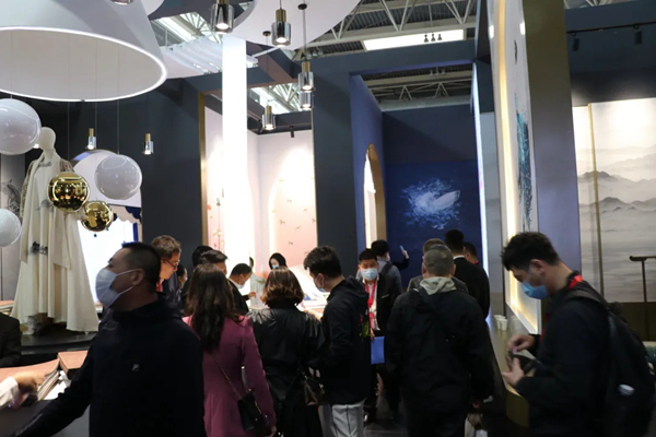 红宝石墙布北展首日告捷!赋能未来,全新启航