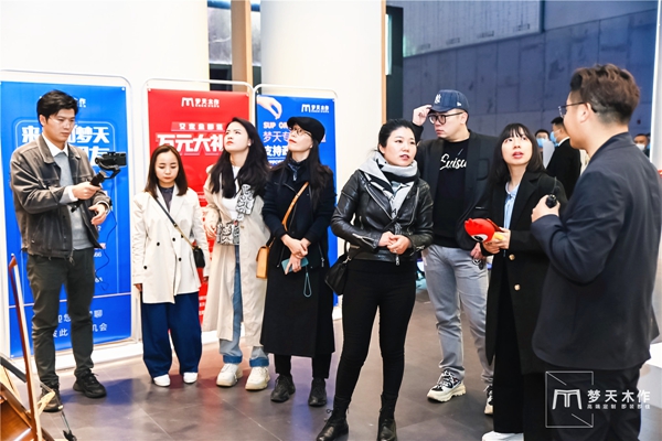 梦天木门2021中国建博会(上海)落幕,引领当代家居新风尚
