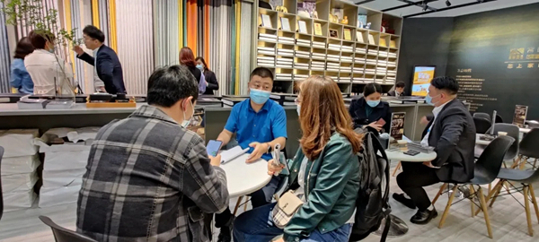 深圳展会进行时 帘创优家首站精彩纷呈