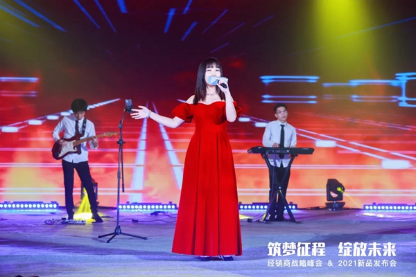 群星荟萃，唱响【帝奥斯门窗】！庄心妍、梁汉文、梦然助阵帝奥斯新品发布盛典！
