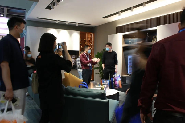 全屋拎包入住！斯米帝全屋定制震撼亮相广州定制展