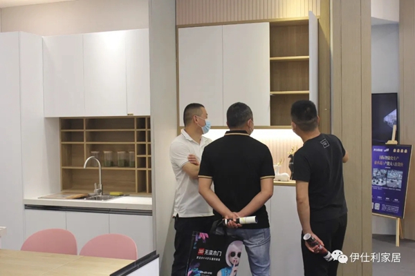 聚焦广州定制家居展，伊仕利家居吸睛无数！