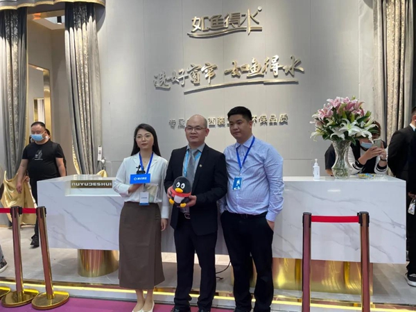 如鱼得水窗帘精品1C37深展惊艳亮相，引领行业新风潮！