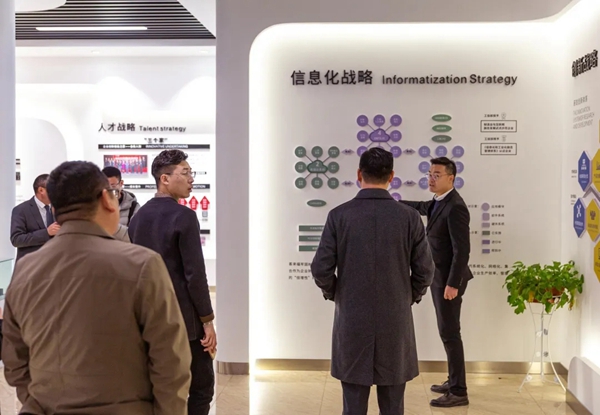 客来福全屋定制与华美立家签订战略合作协议