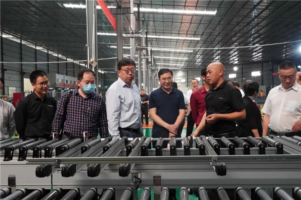 意群高隔热系统门窗《定制门窗工程技术规程》编制组第三次工作会议在佛山召开 意群高隔热系统门窗《定制门窗工程技术规程》编制组第三次工作会议在佛山召开