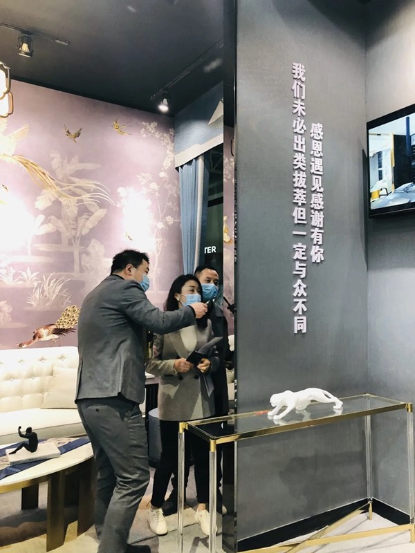 意盛豪庭：北京展会开展首日，现场盛况空前
