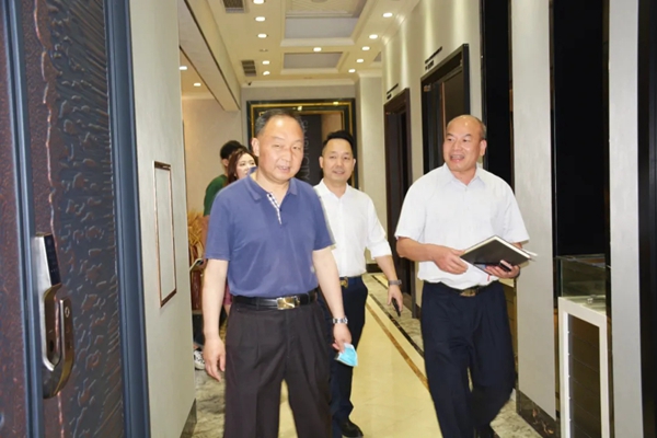 “企业暖春行动”工作组莅临荣高门窗调研! “企业暖春行动”工作组莅临荣高门窗调研!