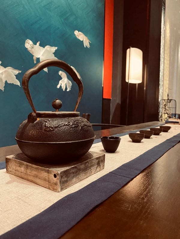 蝶装壁布强势亮剑北展