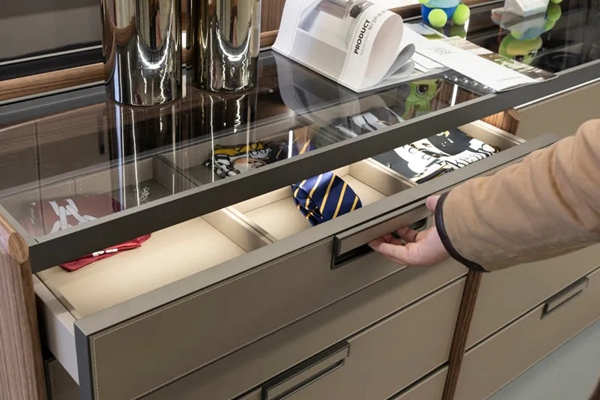 315榜样力量|兔宝宝全屋定制荣获“2021年度家居行业服务榜样”