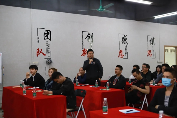 帝卡斯生态艺术壁材“艺术涂装工匠班”  星星之火已燎原