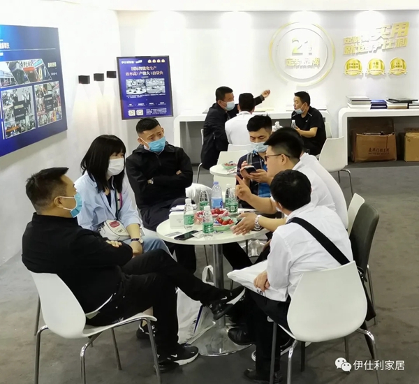 聚焦广州定制家居展，伊仕利家居吸睛无数！